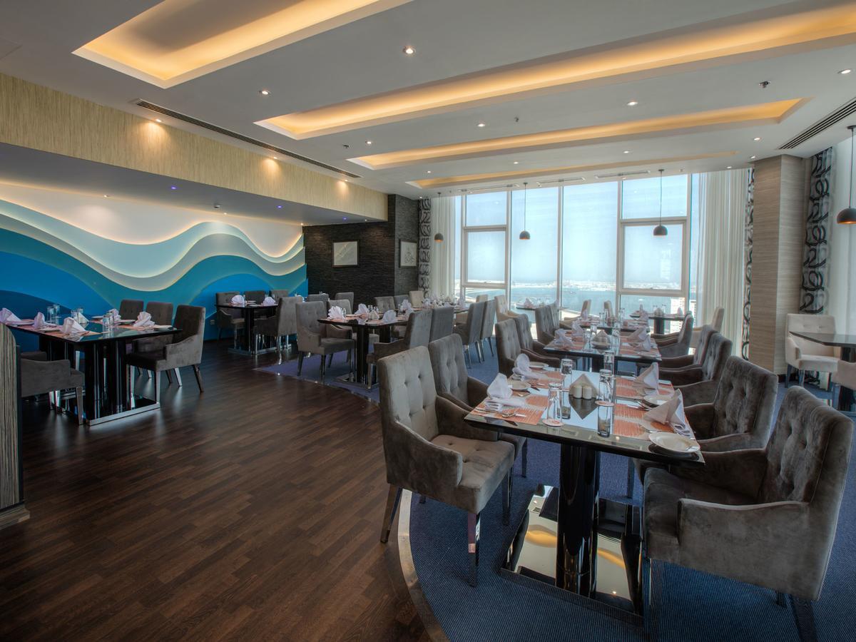 Orange Suites Hotel 4*
