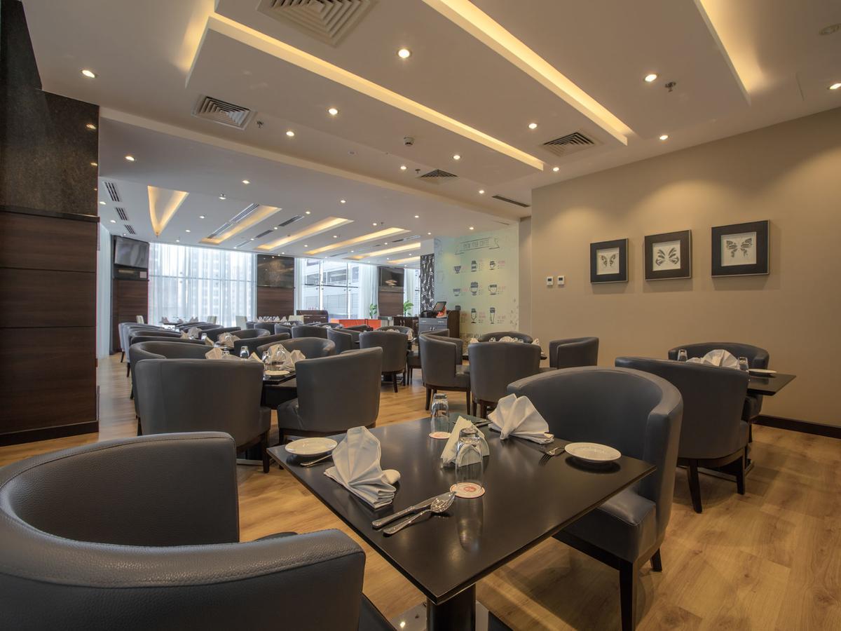 होटल के अलावा Orange Suites Hotel Manama